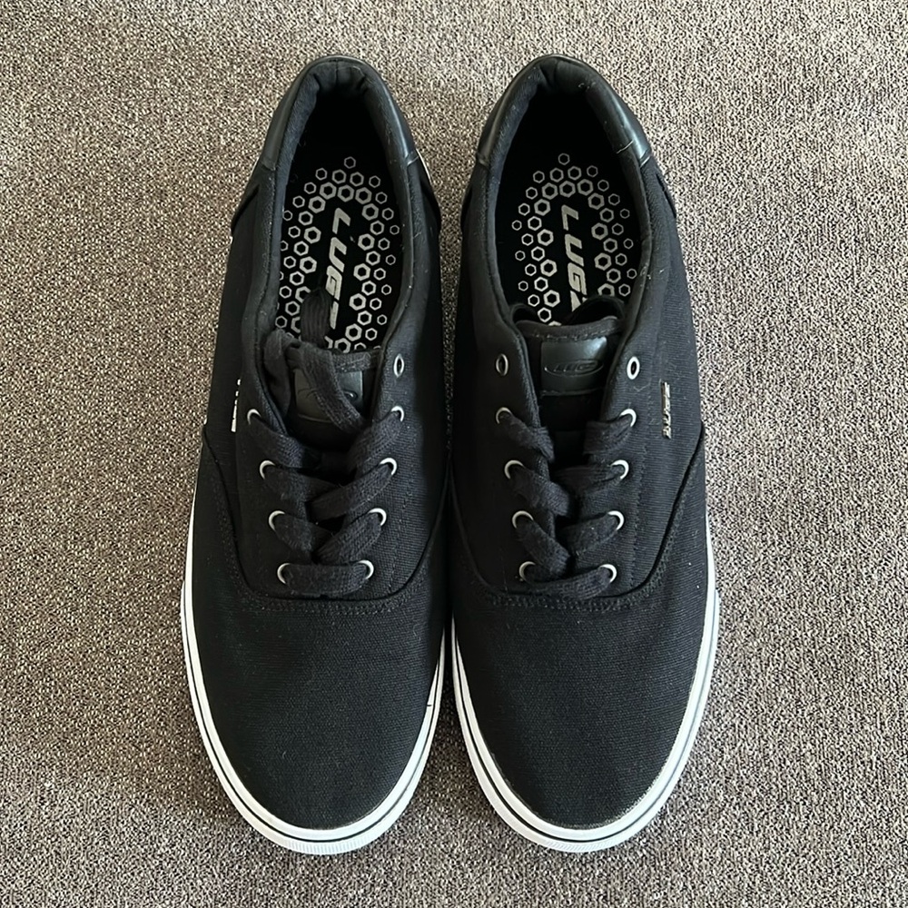 Lugz Men’s Magic-060 Avi Canvas Low Top Skate Sneaker